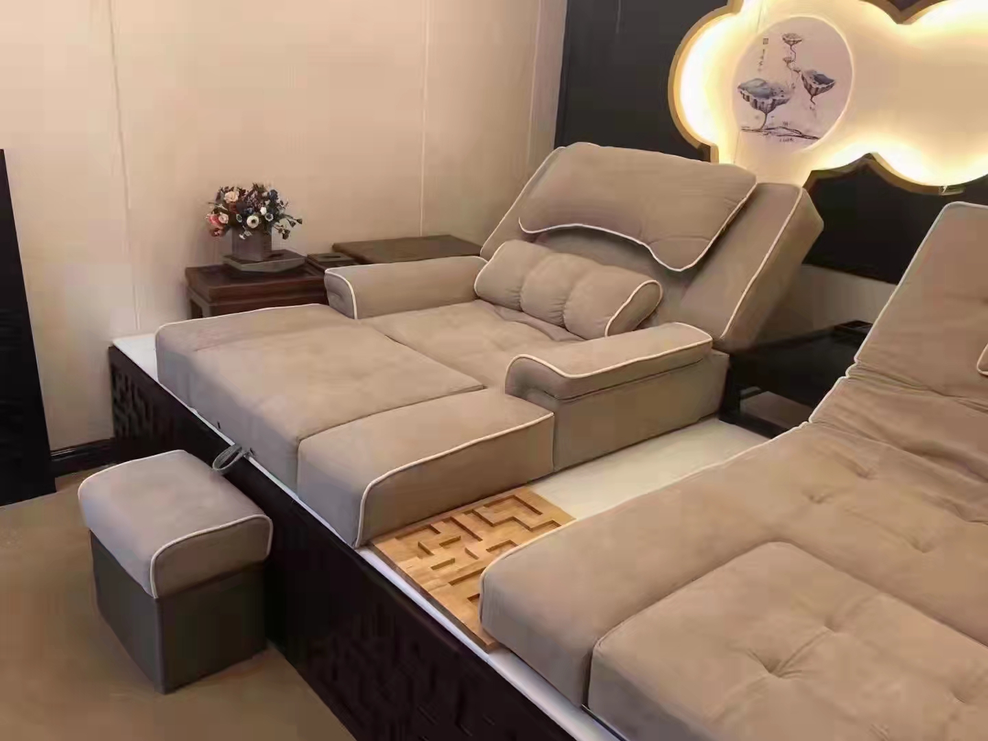 蕓錦足道的足療沙發